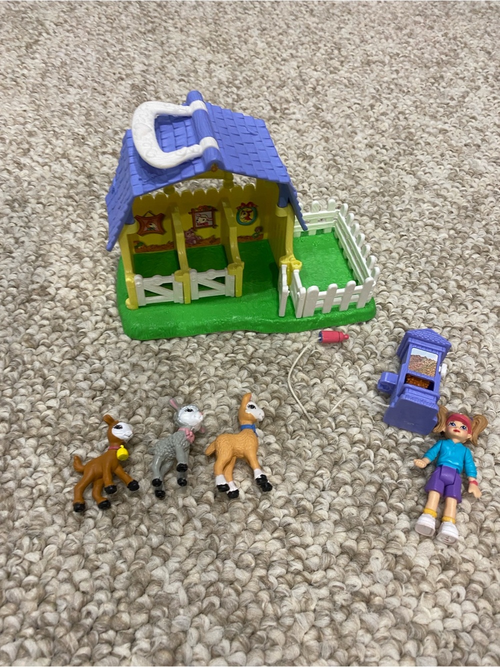 Fisher Price sweet streets Petting Farm
